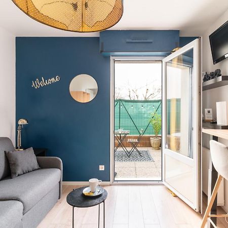 Studio Centre-Ville Avec Terrasse Et Parking Securise Gratuit น็องต์ ภายนอก รูปภาพ